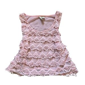 Vintage Forever 21 Exclusive Pink Lace Top 🎀
